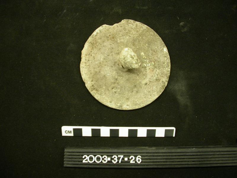 1562