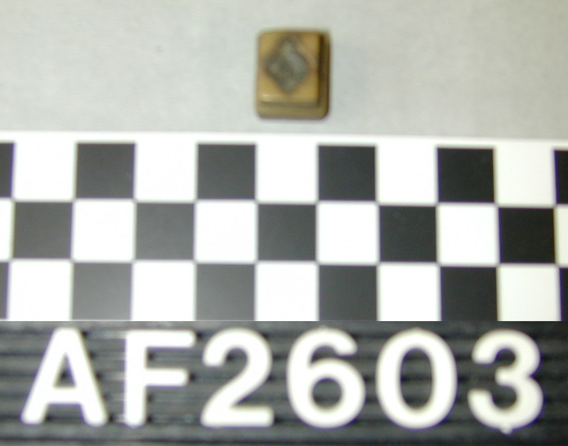 8005