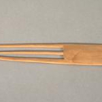 13594