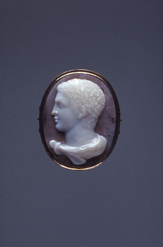 16805