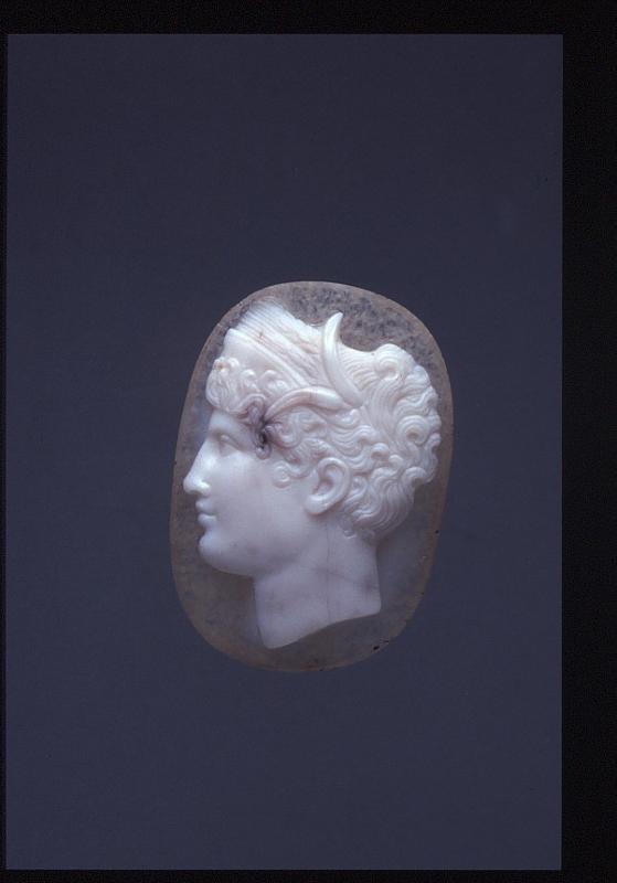 16811
