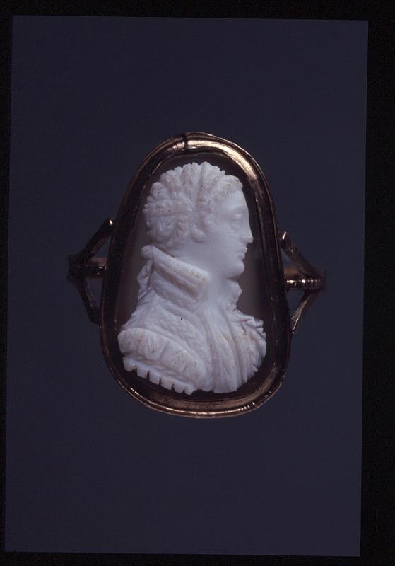 16861