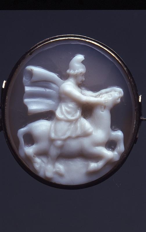 16887