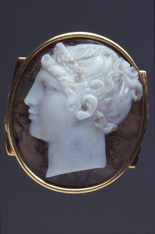 16921