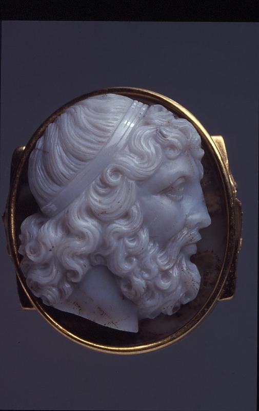 16926