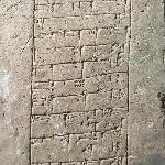 25608