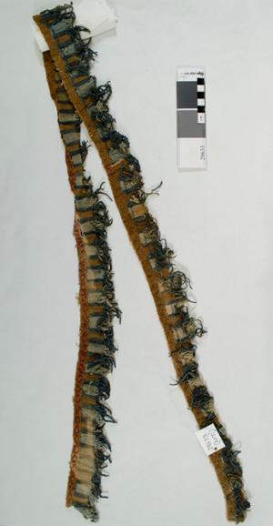 29633
