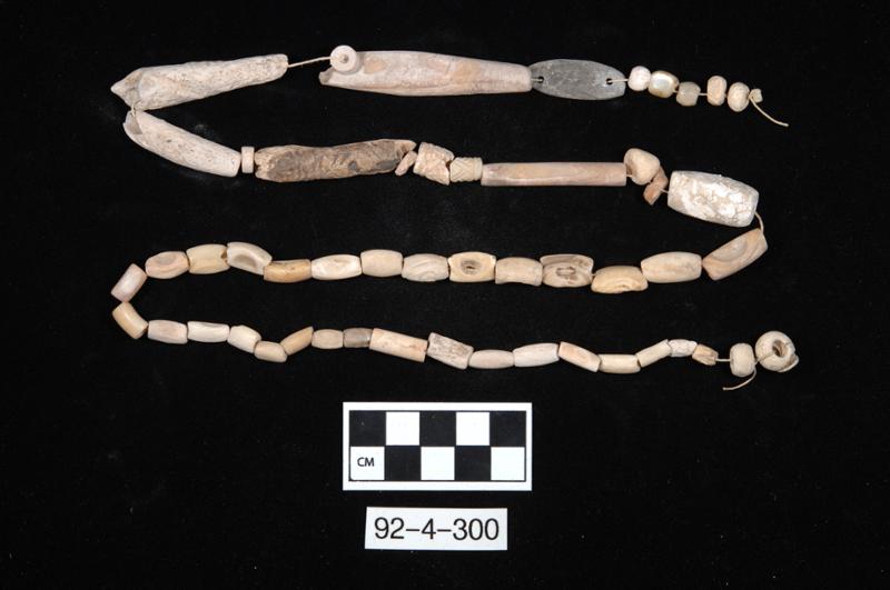 93464