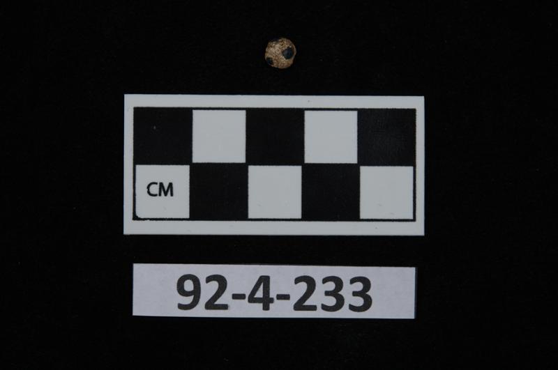 93642