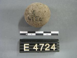 E4724