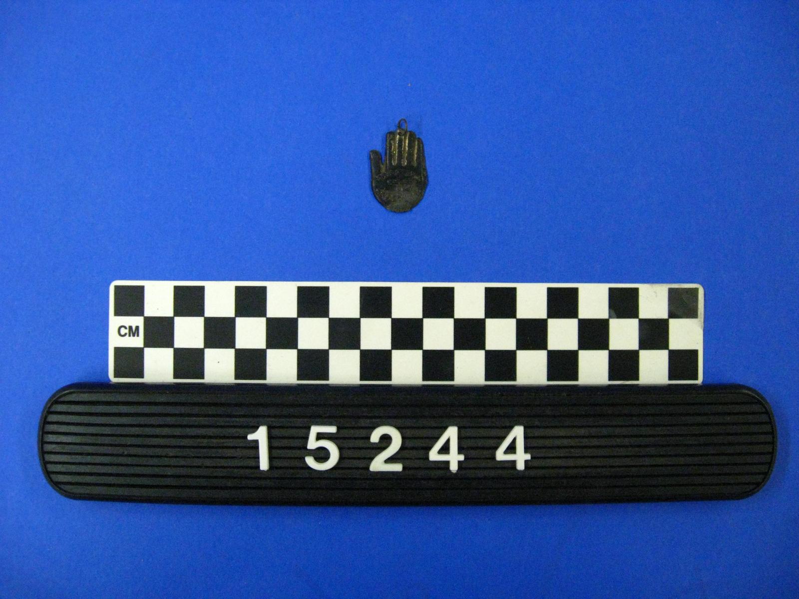 124916