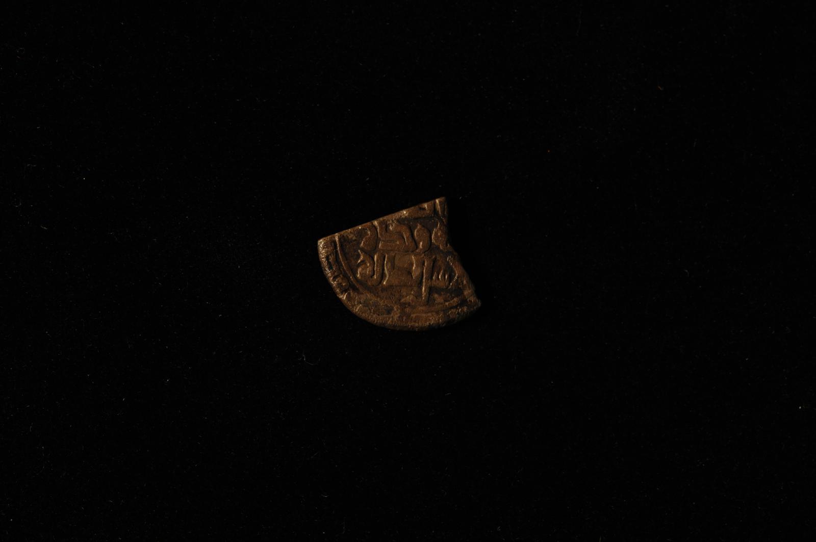 136816
