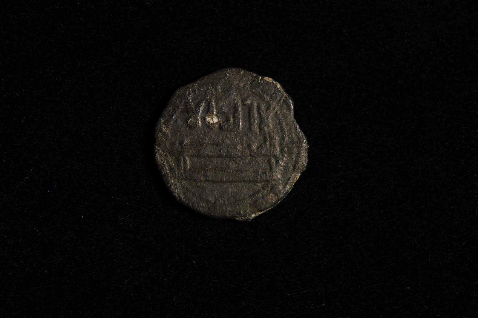 136855