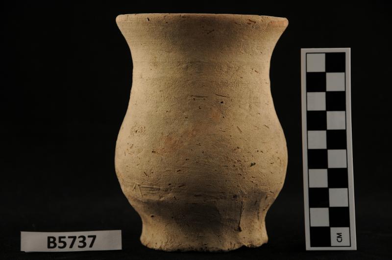 137427