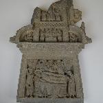 152867