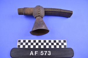 AF573