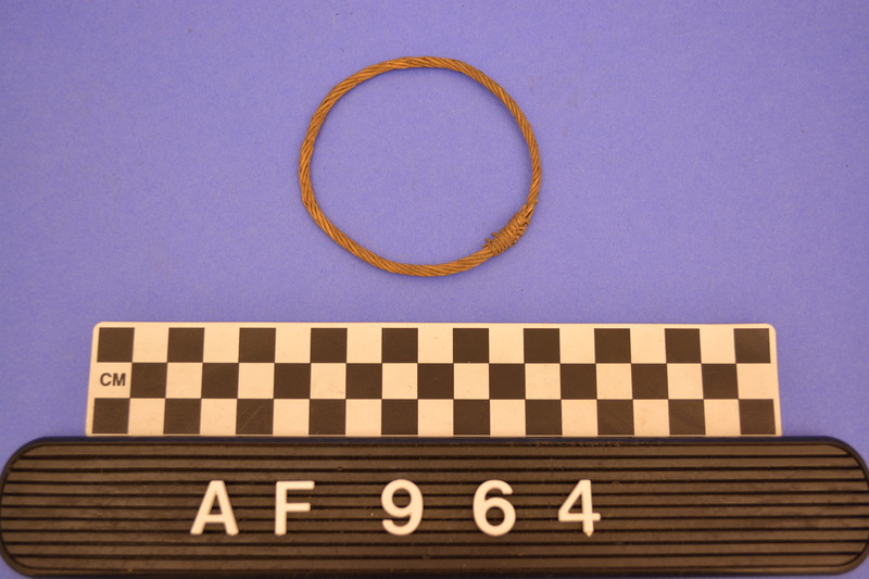 162684