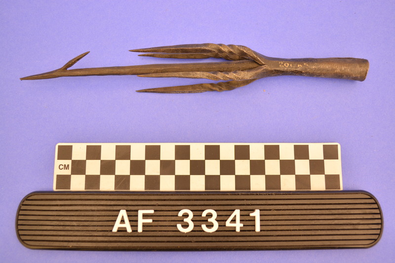 164935