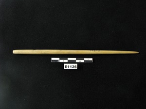 E1126