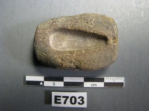 E703