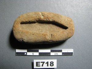 E718