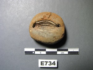 E734