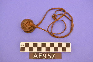 AF957
