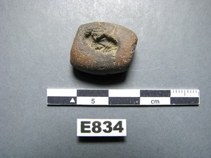 E834