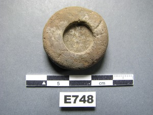 E748