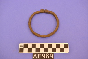 AF989