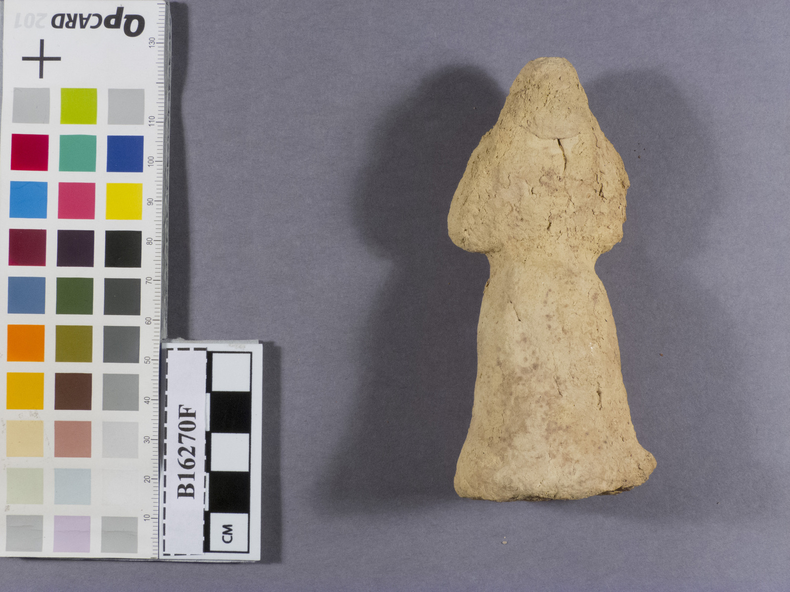 176074