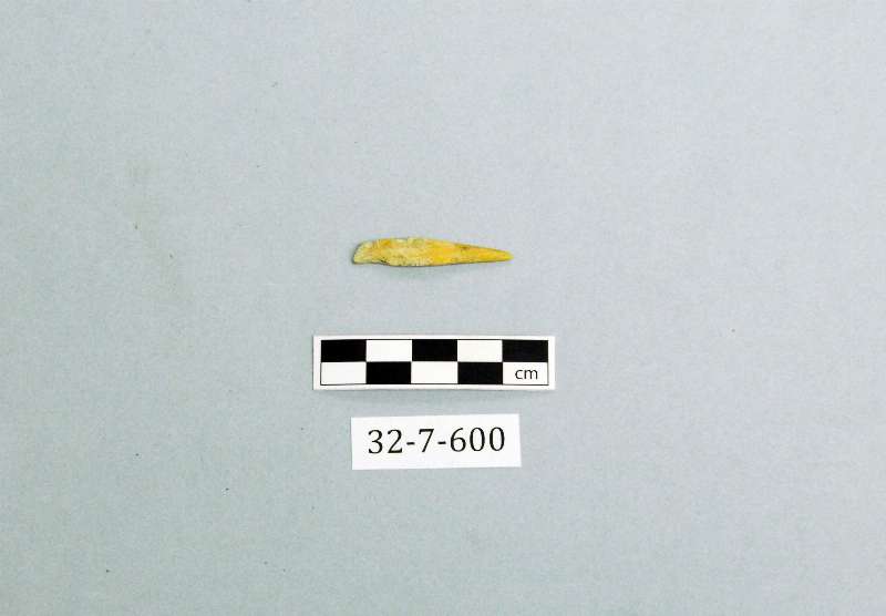 176633