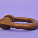 185400