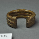 186810