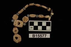 B15577