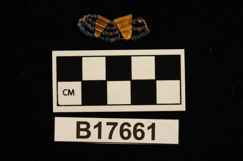 193002