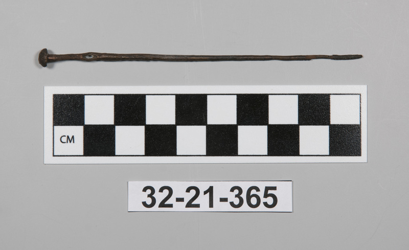 230640