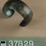 239436