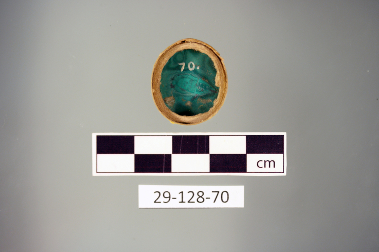 242805
