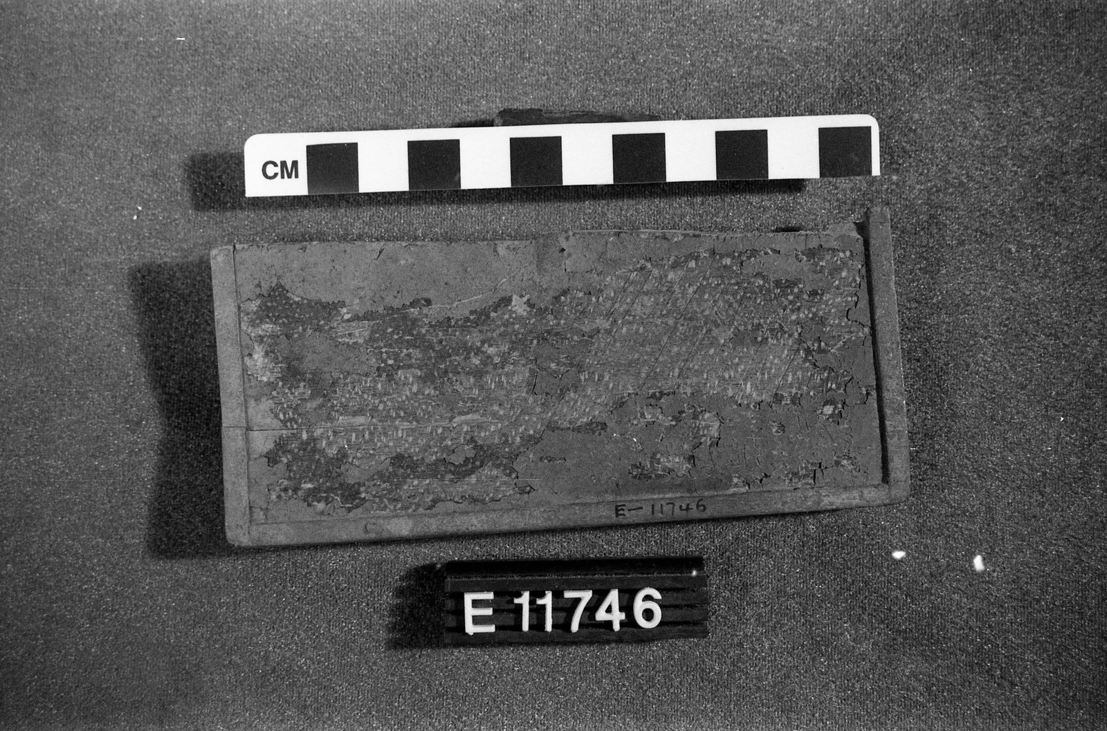 275671