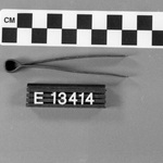 275872