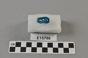 E15876