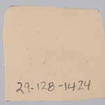 295702