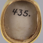 298005