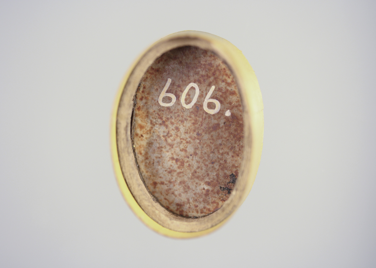 299431