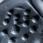 304312