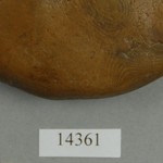 304632