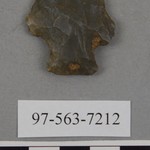 304833