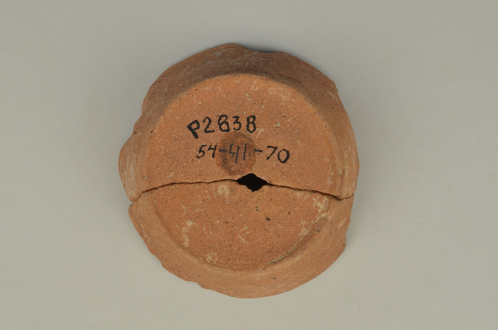 305252