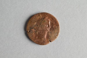 E193